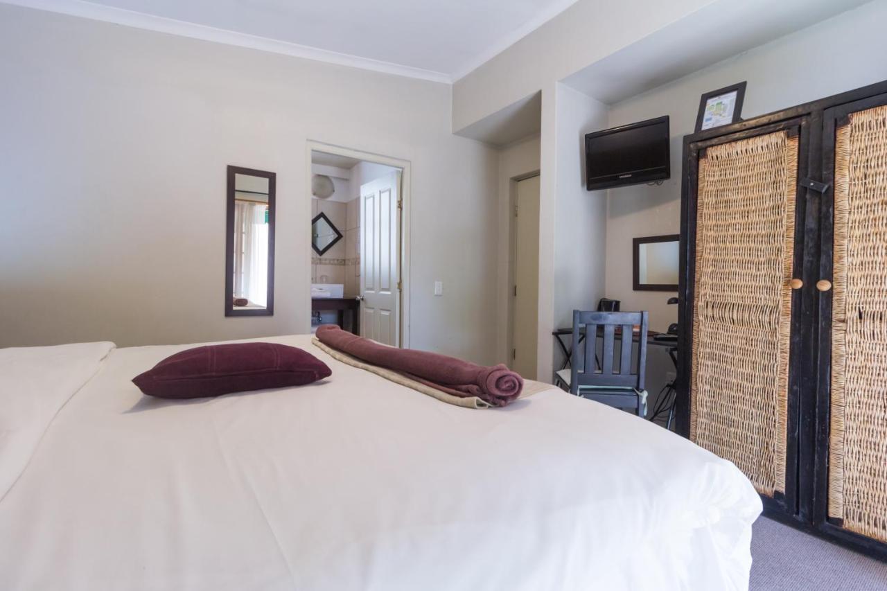 Uxolo Guest House Johannesbourg Extérieur photo